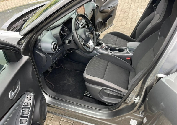 Nissan Juke cena 75900 przebieg: 35000, rok produkcji 2020 z Leszno małe 781